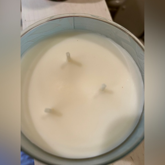 Lavender de France Candle - Goose creek triple wick st candle - Picture 3 of 4